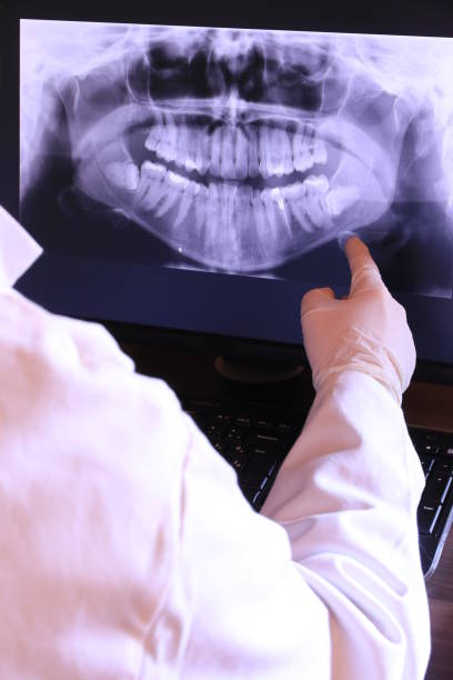 Best Emergency Dental Care for Broken or Chipped Teeth in Houston, MO