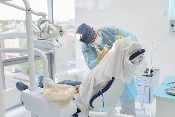Best Emergency Tooth Extraction in Houston, MO
